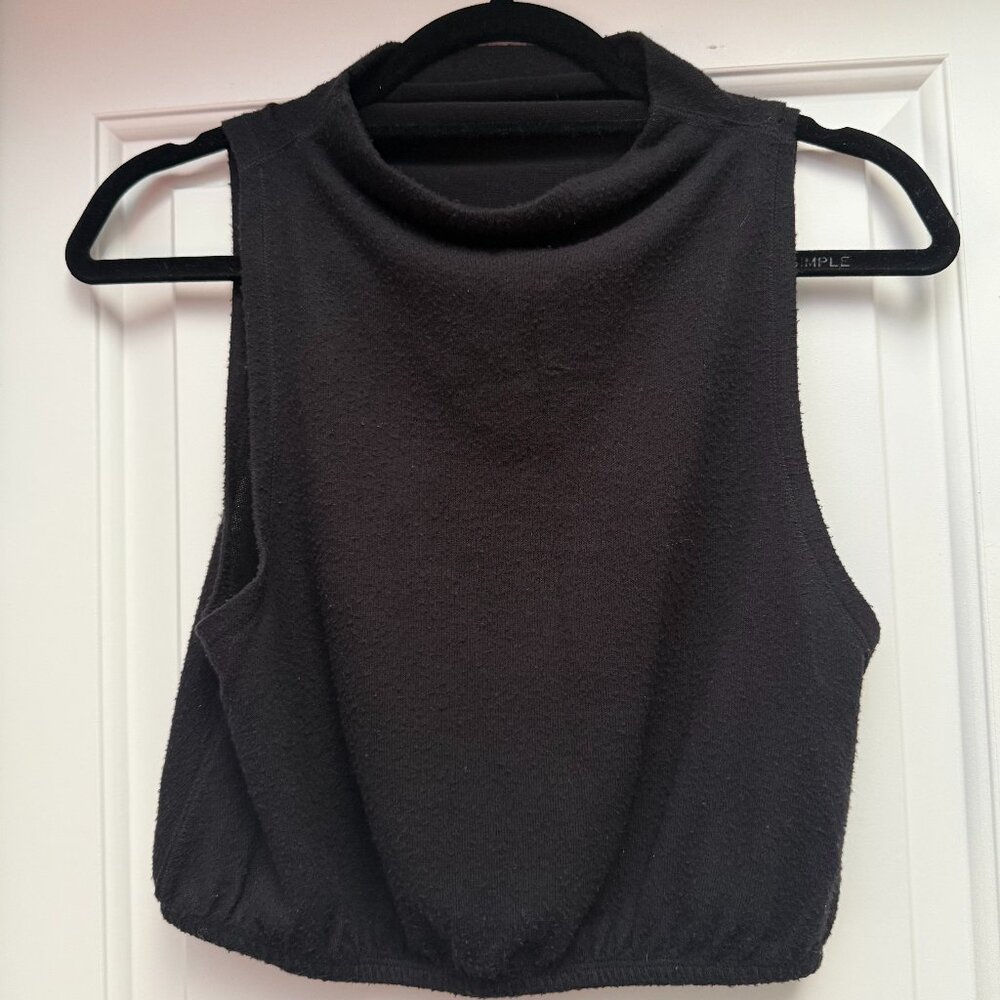 Alo Black Cowl Neck Crop (S)